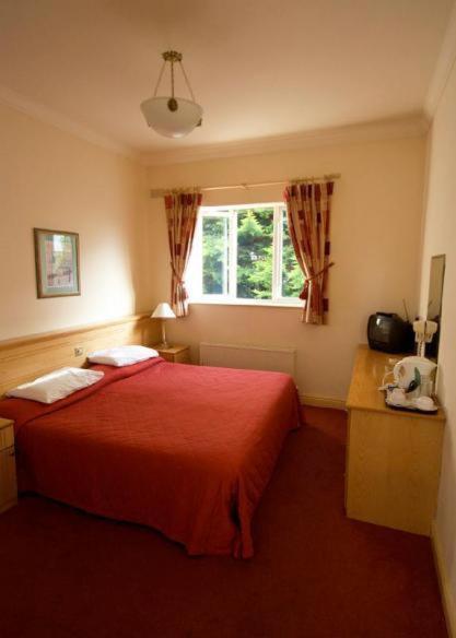 Island View Hotel Malahide Oda fotoğraf