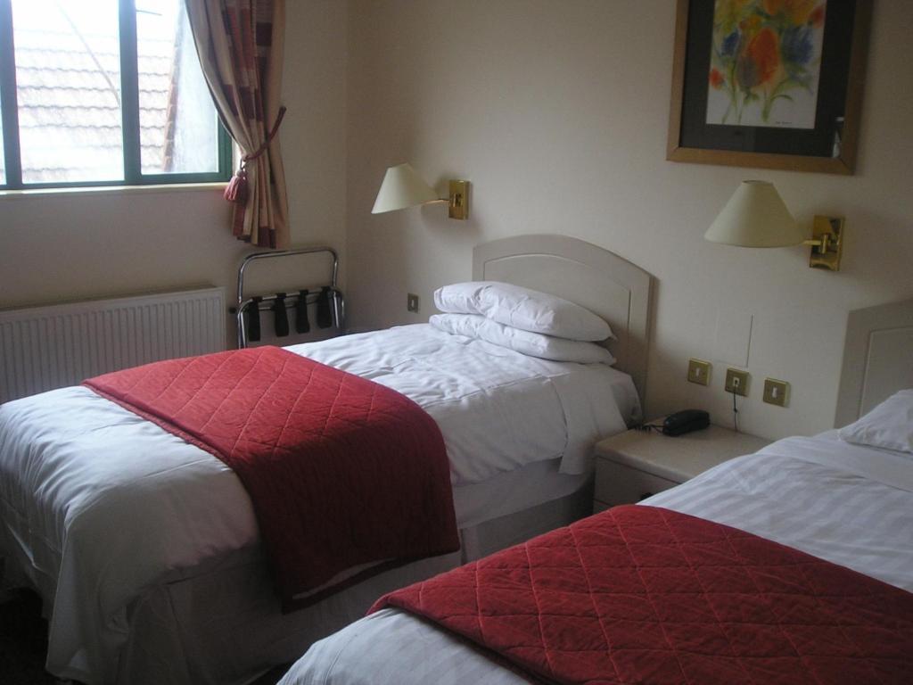 Island View Hotel Malahide Oda fotoğraf